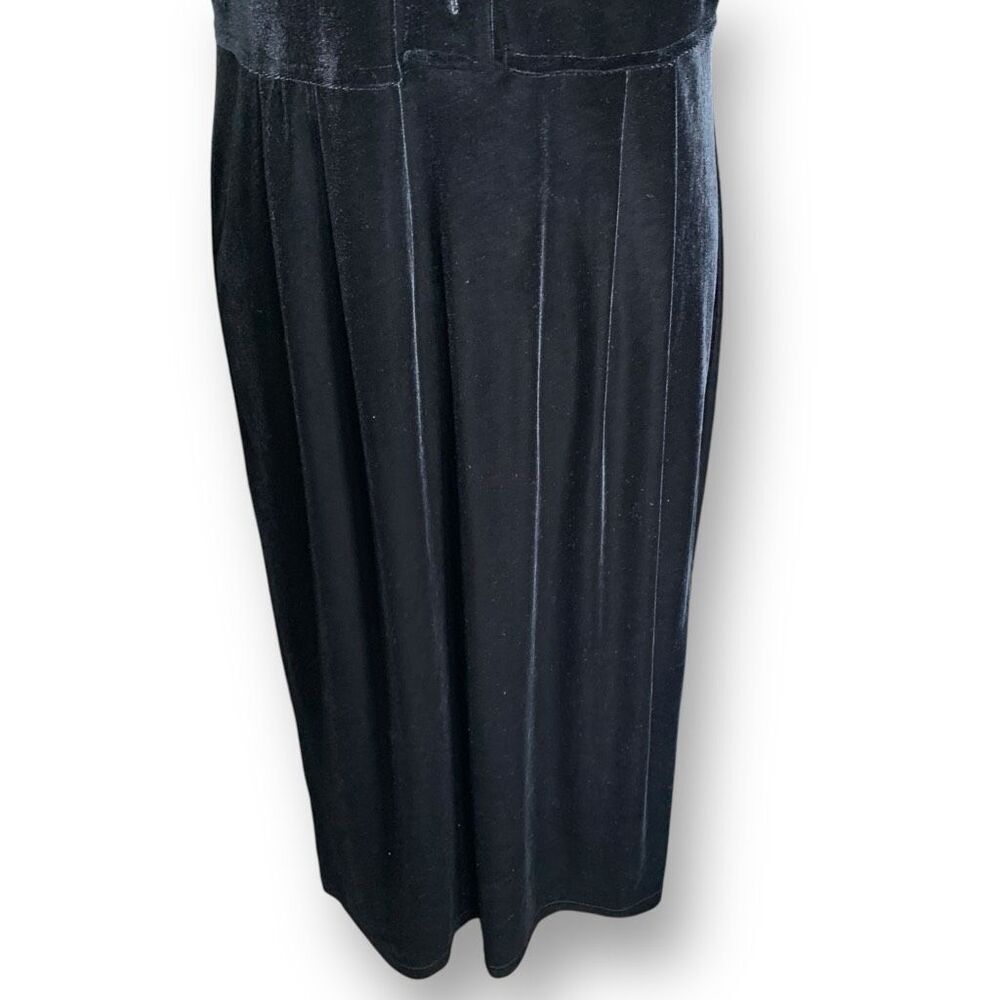 Vintage Studio Ease Black Velvet Babydoll Waist Sleeveless Vneck Maxi Dress - Picture 5 of 8